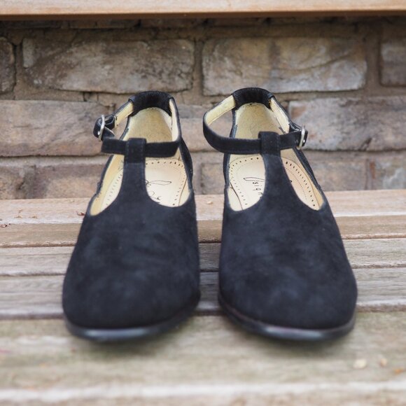 Joan & David VTG Joan Helpern Signature black suede T strap pumps US 6.5-7 EU 37 - Picture 12 of 12